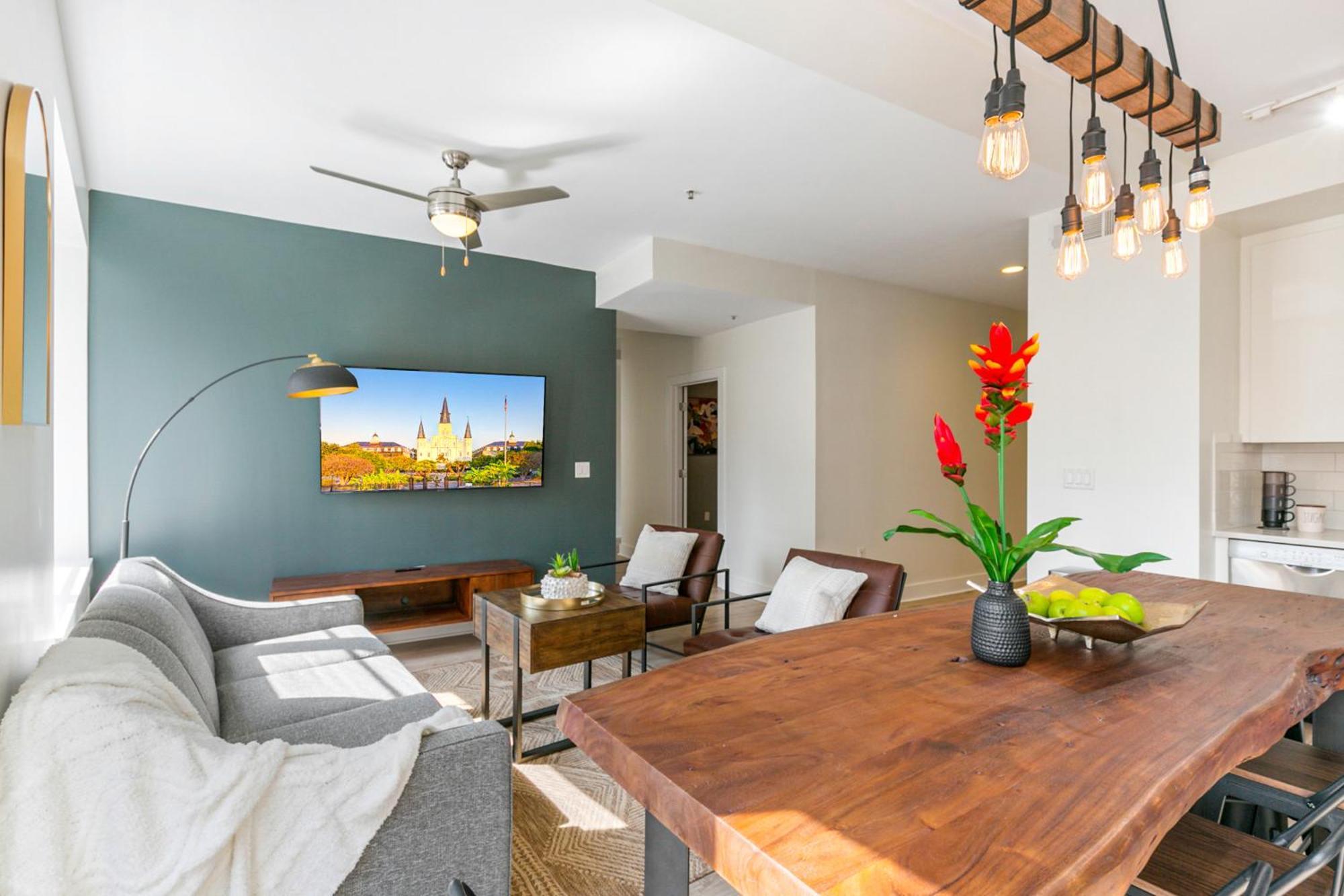 Spacious 4br In Apartment New Orleans