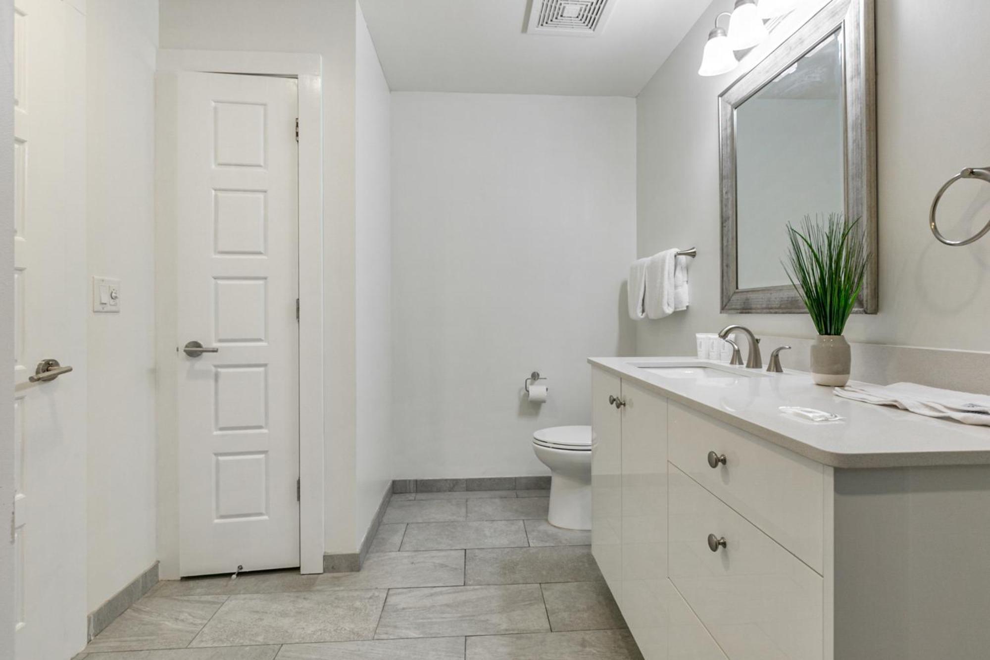 Apartment Spacious 4br In