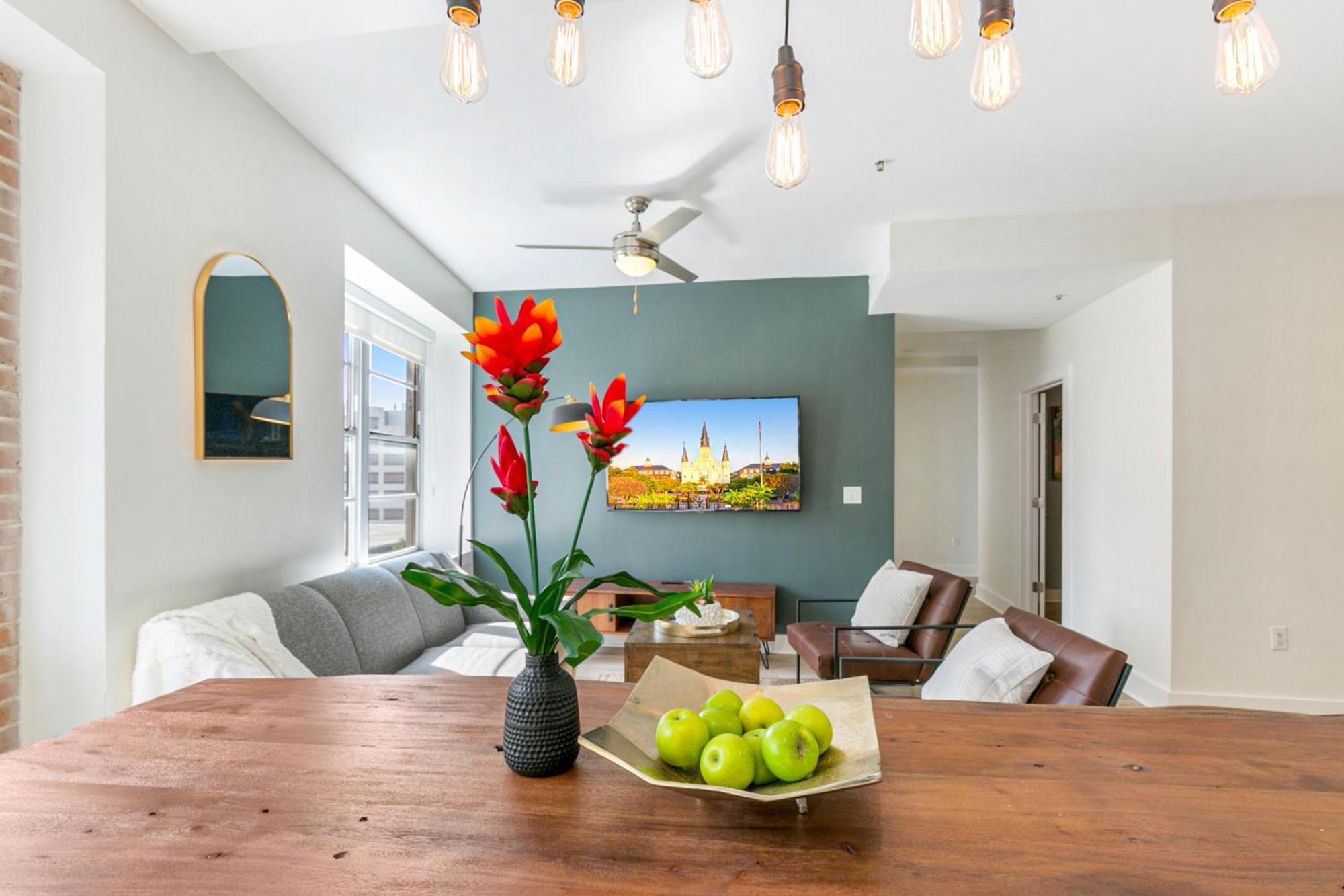 Spacious 4br In